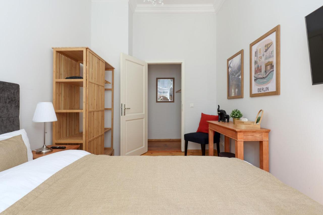4 Personen Altbau Nahe Kurfuerstendamm - Othello برلين المظهر الخارجي الصورة
